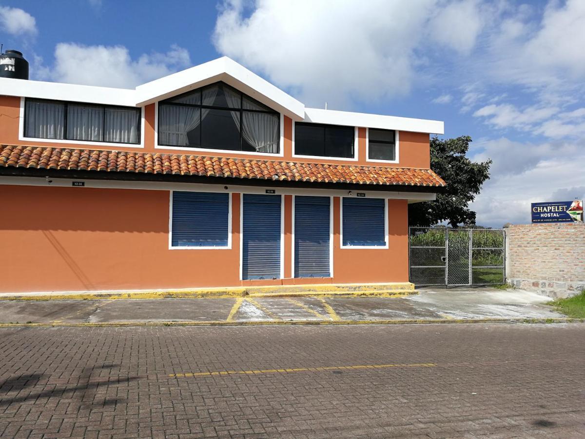 Chapelet Hostal Tababela Εξωτερικό φωτογραφία