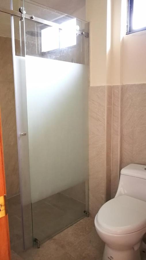 Chapelet Hostal Tababela Εξωτερικό φωτογραφία